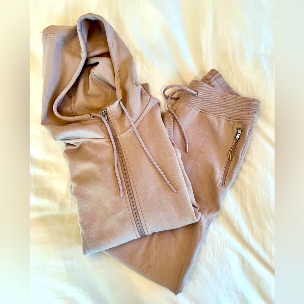 Super soft sweatsuit